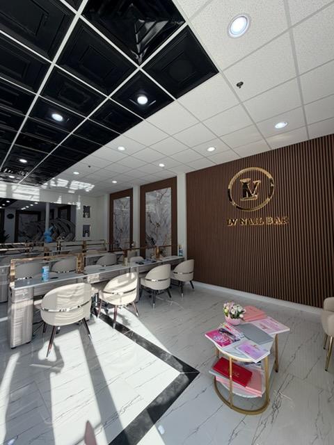 LV Nail Bar